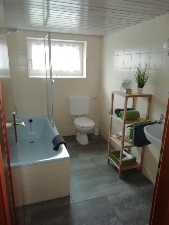 Poppenga - Feha Wallperle Emden Bagian luar foto
