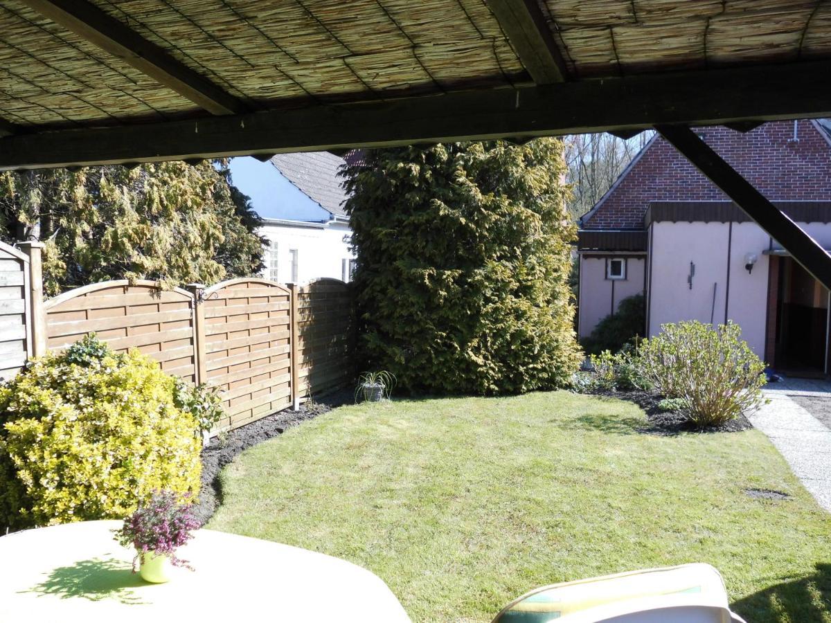 Poppenga - Feha Wallperle Emden Bagian luar foto